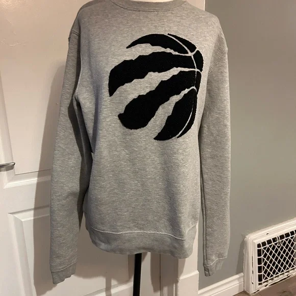NBA Raptors Crew Neck Sweater - Picture 2 of 3